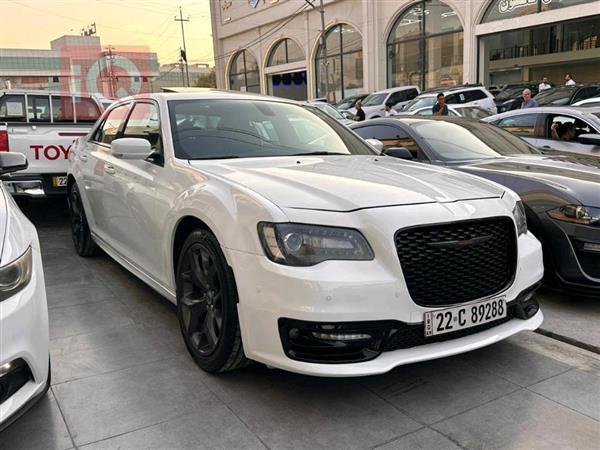 Chrysler for sale in Iraq